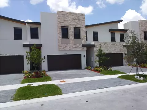 10520 NW 79th St, Doral, FL 33178
