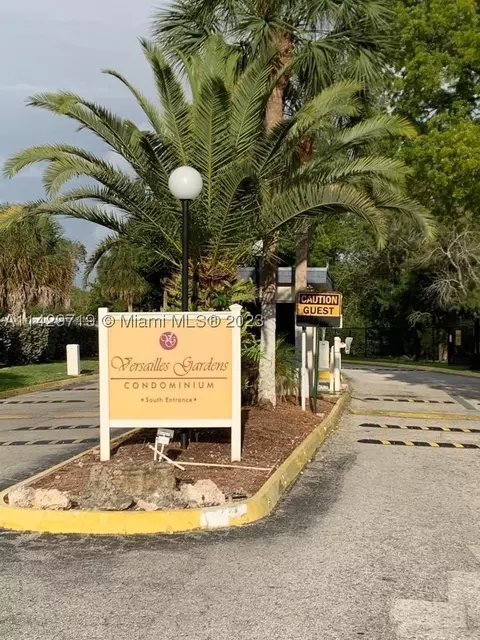7925 Fairview Dr #101, Tamarac, FL 33321
