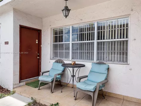 15143 NE 6th Ave #5, Miami, FL 33162