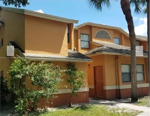 2511 NW 56th Ave #1-25, Lauderhill, FL 33313