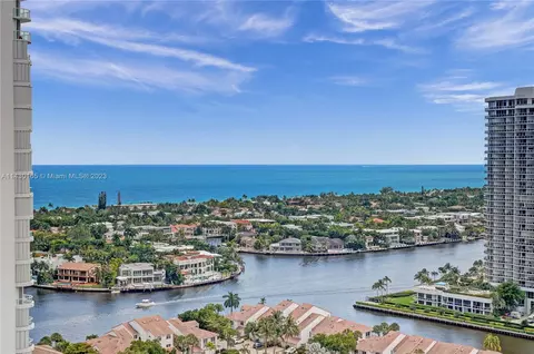 21055 Yacht Club Dr #2401, Aventura, FL 33180