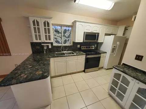 3170 W 78th St, Hialeah, FL 33018 photo 5