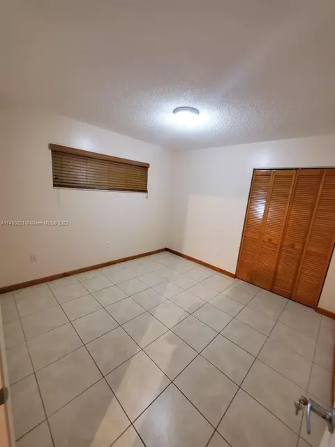 3170 W 78th St, Hialeah, FL 33018 photo 9