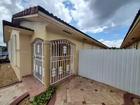 3170 W 78th St, Hialeah, FL 33018 photo 2