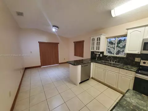 3170 W 78th St, Hialeah, FL 33018 photo 6