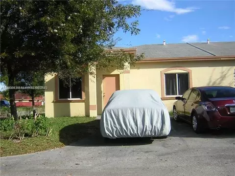 13935 SW 281st Ter #1, Homestead, FL 33033