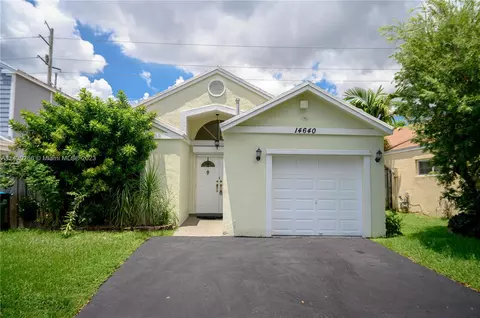 14640 SW 124th Pl, Miami, FL 33186