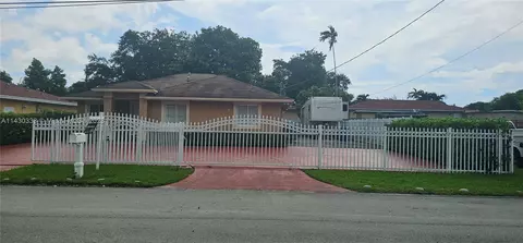 8201 NW 13th Ave, Miami, FL 33147