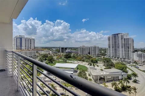 1720 Harrison St #15G, Hollywood, FL 33020