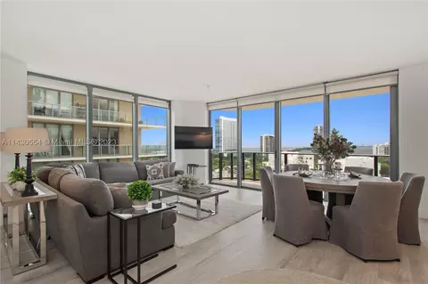 121 NE 34th St #1008, Miami, FL 33137