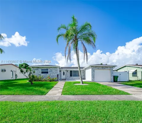6734 NW 1st St, Margate, FL 33063