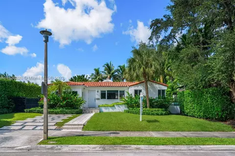 643 NE 74th St, Miami, FL 33138