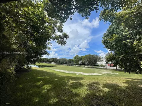 3950 Estepona Ave, Doral, FL 33178