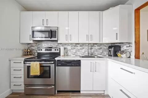 8300 Sands Point Blvd #K107, Tamarac, FL 33321