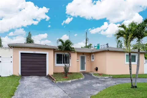 1480 NW 52nd Ave, Lauderhill, FL 33313
