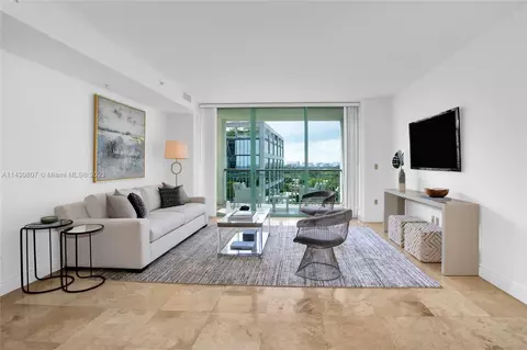 3400 SW 27th Ave #905, Miami, FL 33133