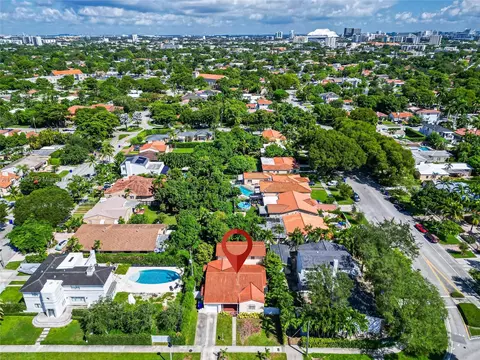2510 SW 5th Ave, Miami, FL 33129