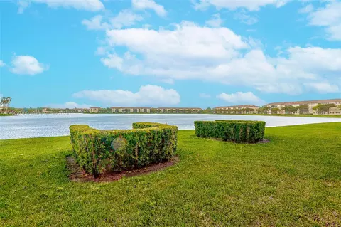 1401 SW 134th Way #112C, Pembroke Pines, FL 33027