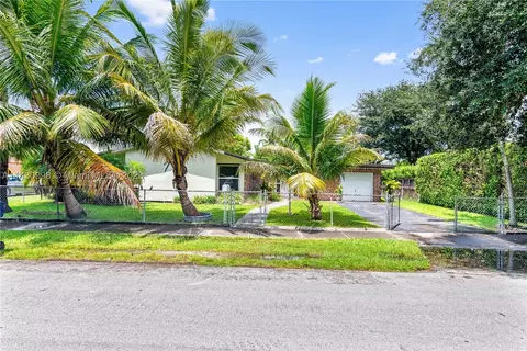 4050 SW 121st Ave, Miami, FL 33175