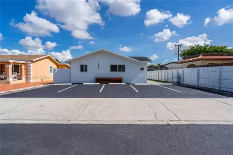 683 E 23rd St, Hialeah, FL 33013 photo 3