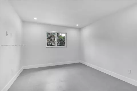 683 E 23rd St, Hialeah, FL 33013 photo 34