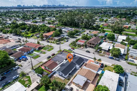 683 E 23rd St, Hialeah, FL 33013 photo 51