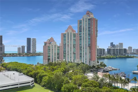 3300 NE 191st St #1616, Aventura, FL 33180