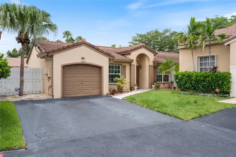 12620 NW 12th Ct, Sunrise, FL 33323