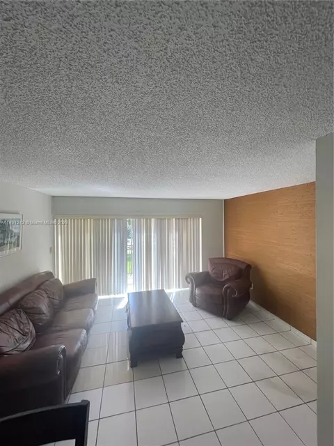 220 NW 87th Ave #K219, Miami, FL 33172