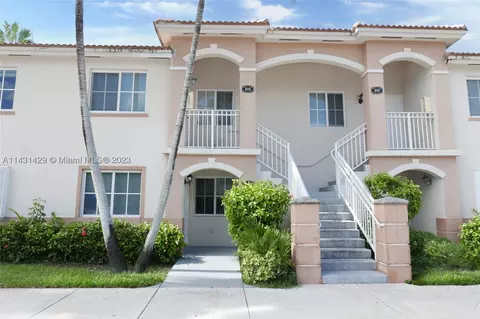 1271 SE 28th Ct #102, Homestead, FL 33035