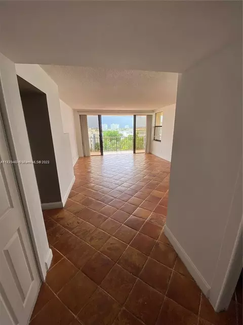 1470 NE 123rd St #A701, North Miami, FL 33161