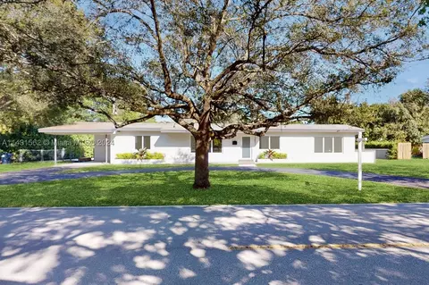 12601 SW 82 Ave, Pinecrest, FL 33156