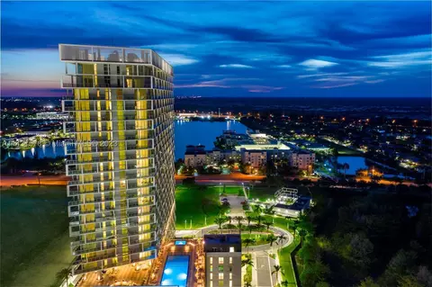 2000 Metropica Way #1705, Sunrise, FL 33323