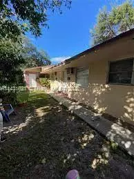 111 NW 7th Ave, Dania Beach, FL 33004