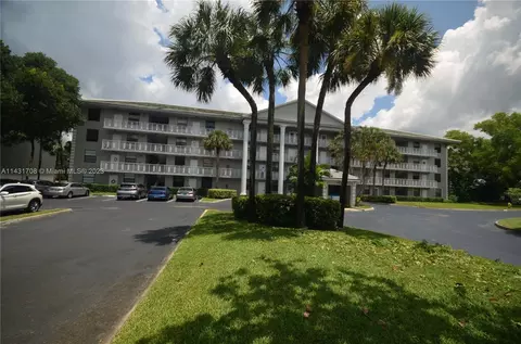 1508 Whitehall Dr #204, Davie, FL 33324