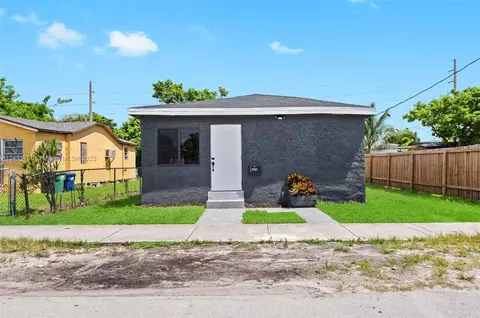 1731 NW 66th St, Miami, FL 33147