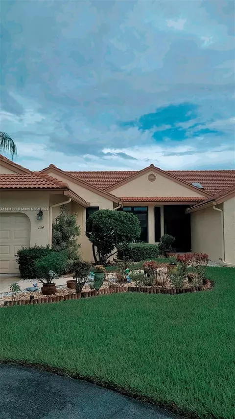 8284 Waterline Dr #104, Boynton Beach, FL 33472