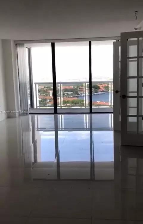 20505 E Country Club Dr #2132, Aventura, FL 33180