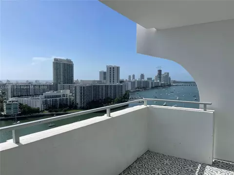11 Island Ave #2108, Miami Beach, FL 33139