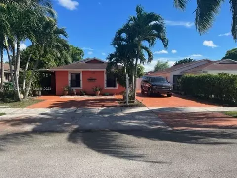 3372 NW 194th St, Miami Gardens, FL 33056