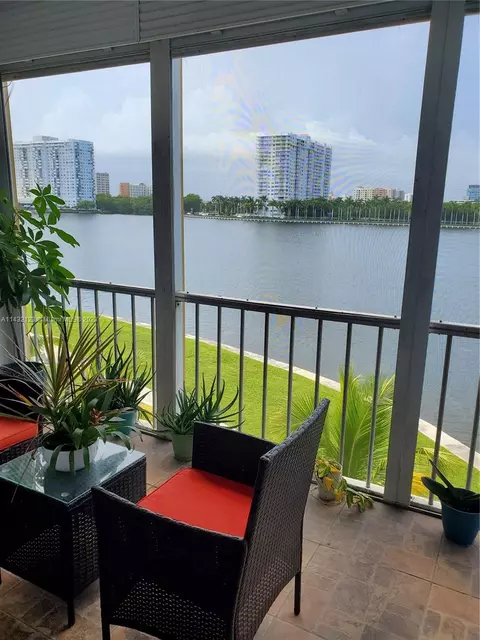 2999 Point East Dr #C411, Aventura, FL 33160