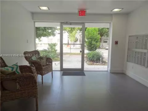 221 Meridian Ave #504, Miami Beach, FL 33139