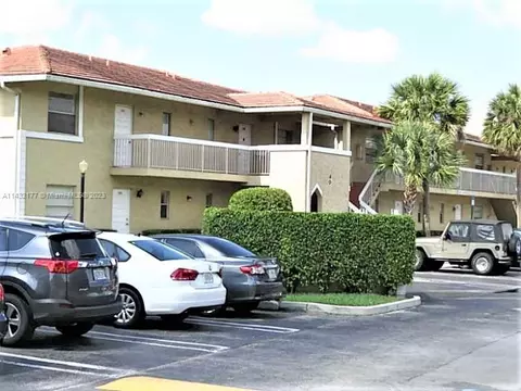 9954 Twin Lakes Dr #7-O, Coral Springs, FL 33071