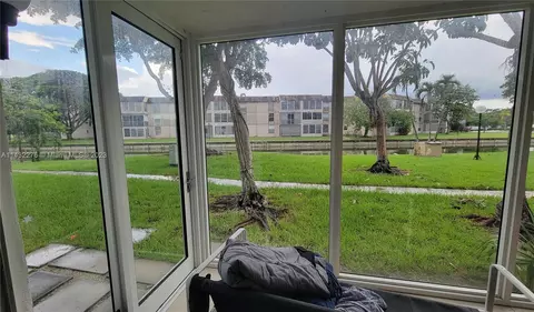8321 Sands Point Blvd #D104, Tamarac, FL 33321