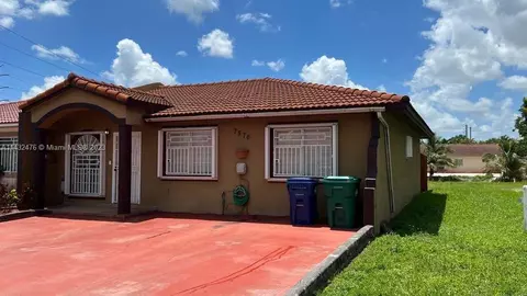 7576 NW 170th Ter #7576, Hialeah, FL 33015