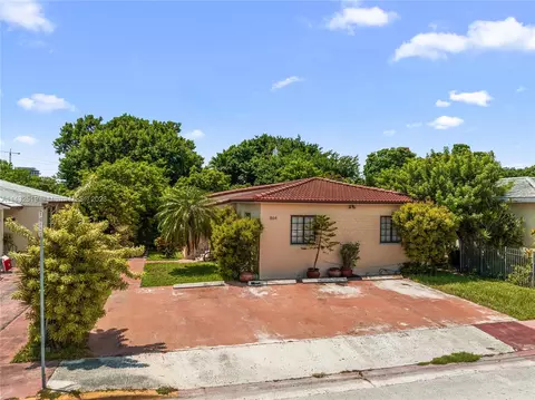 Undisclosed, Miami Beach, FL 33141