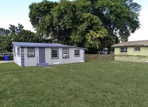 5900 NW 13th Ave, Miami, FL 33142