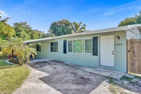 240 NE 21st Ct, Pompano Beach, FL 33060