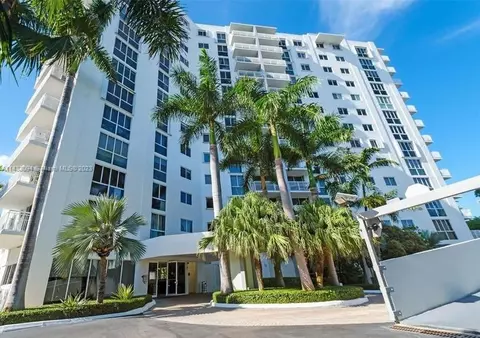 1688 West Ave #903, Miami Beach, FL 33139