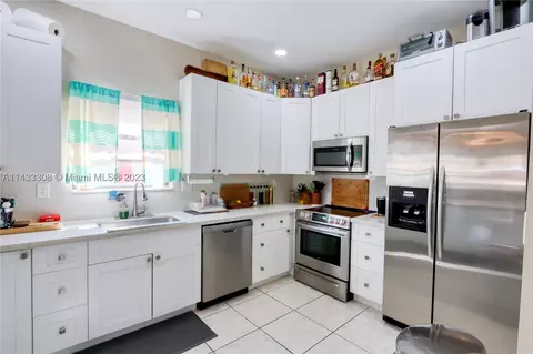 15959 SW 305th Ter, Homestead, FL 33033